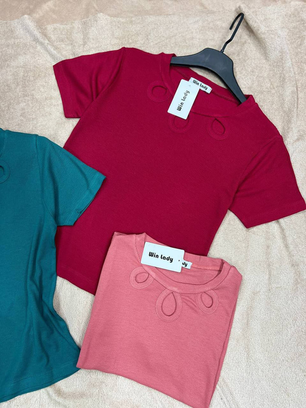 بلوز زنانه فانریپ صابونی نرم و خنک