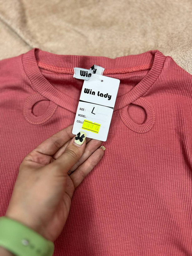 بلوز زنانه فانریپ صابونی یقه اشکی