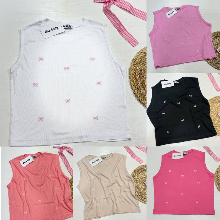 تاپ زنانه کراپی رنگ سفید