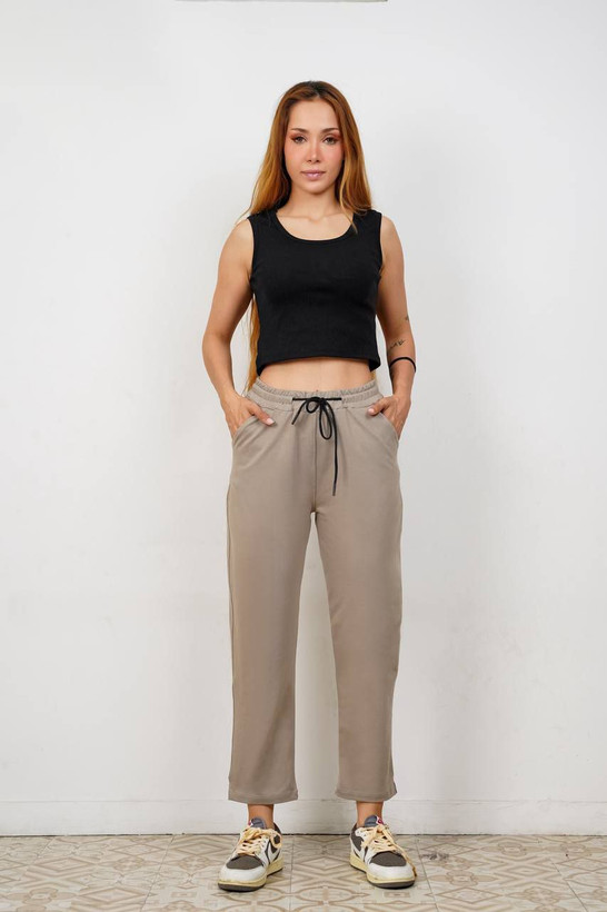 شلوار زنانه خوش قواره مناسب فصل